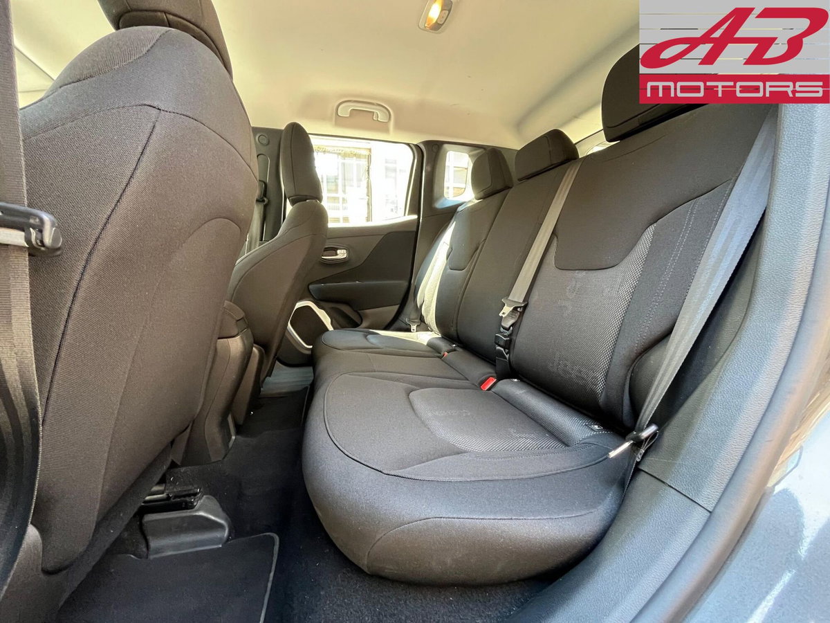 Jeep Renegade 1.6 E-TorQ EVO Longitude (10)