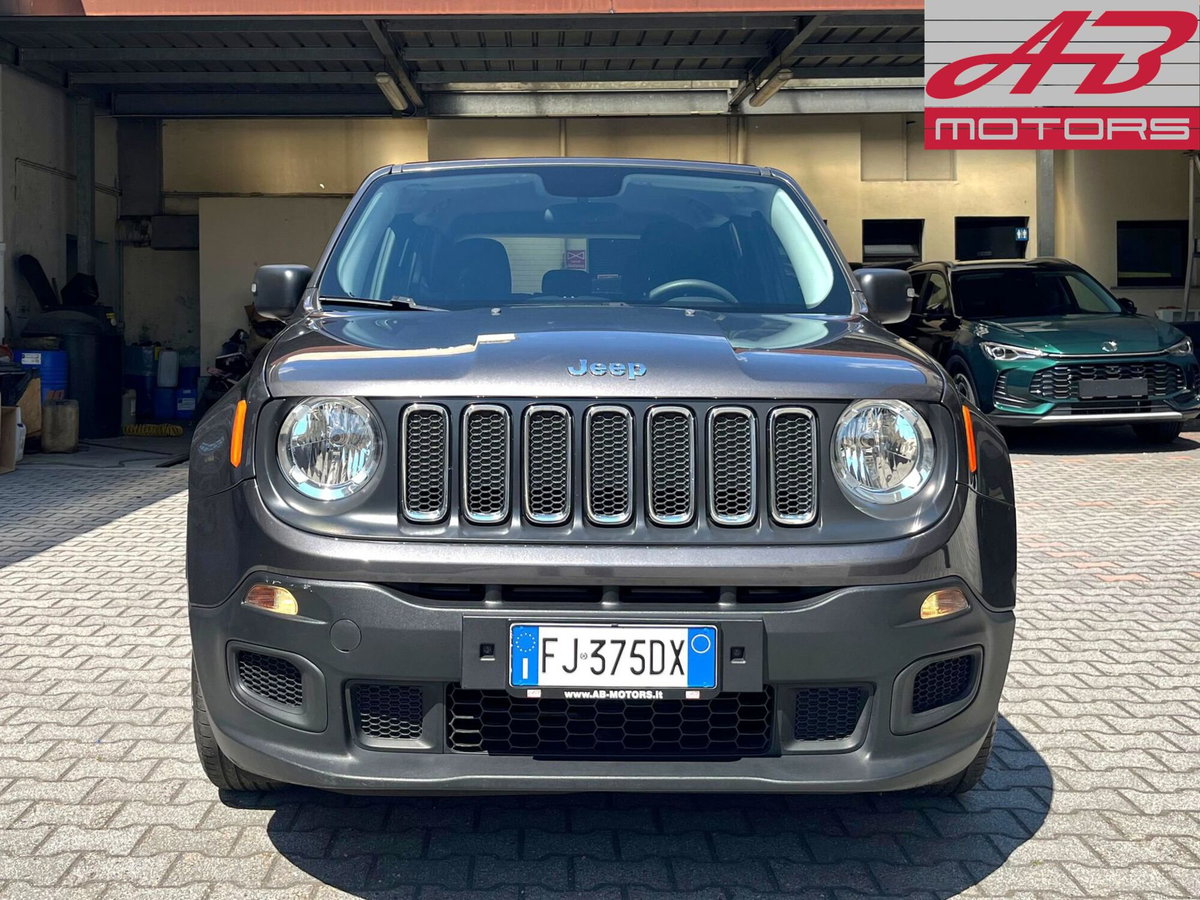 Jeep Renegade 1.6 E-TorQ EVO Longitude (2)