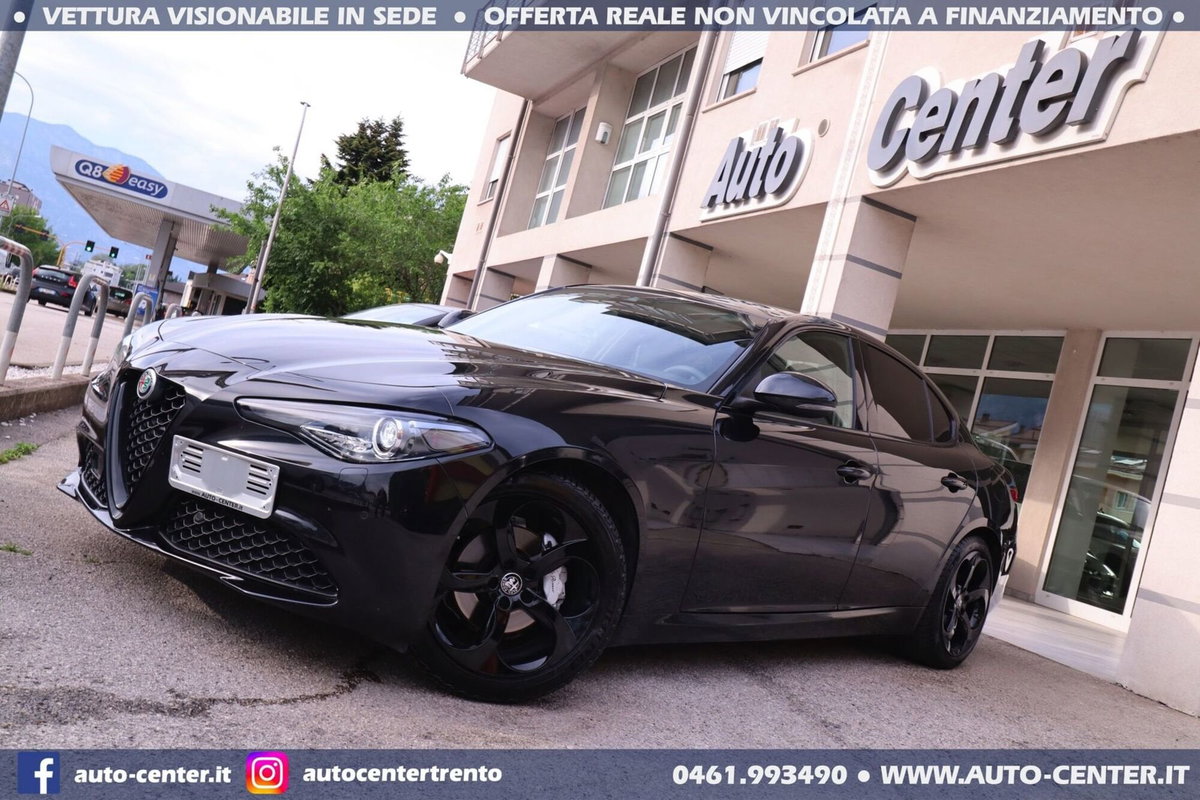Alfa Romeo Giulia 2.0 Turbo 200 CV AT8 (16)