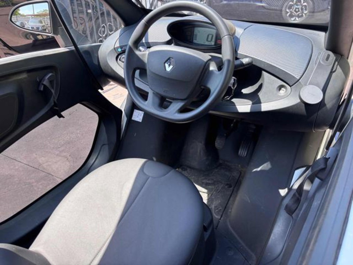 Renault Twizy 80 Life (8)