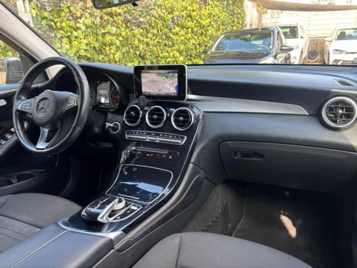 Mercedes-Benz GLC SUV 220 d 4Matic Business (8)