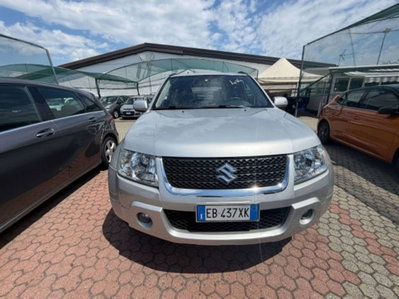 Suzuki Grand Vitara 1.9 DDiS 3 porte Offroad (5)