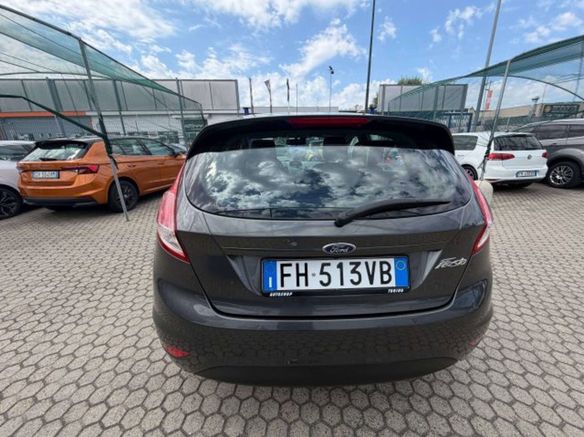 Ford Fiesta Plus 1.4 5 porte Bz.- GPL (4)