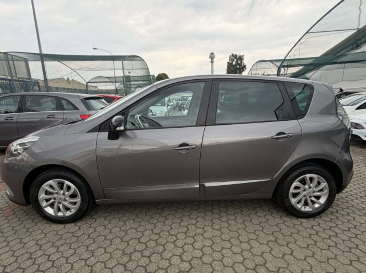 Renault Scenic E-Tech Electric XMod Cross 1.5 dCi 110CV Energy (2)