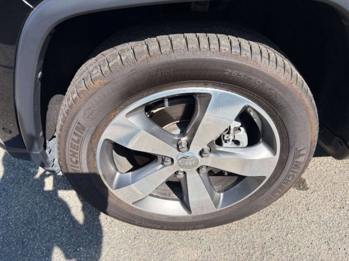Jeep Grand Cherokee 3.0 V6 CRD 250 CV Multijet II Limited (13)