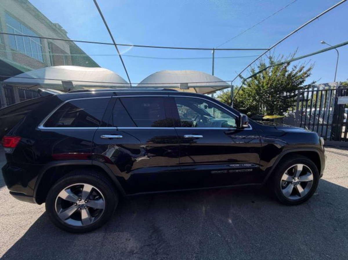 Jeep Grand Cherokee 3.0 V6 CRD 250 CV Multijet II Limited (4)