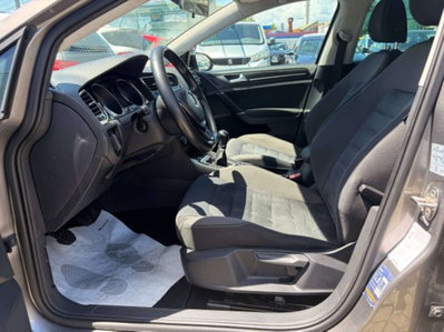 Volkswagen Golf 1.6 TDI DPF 5p. Highline (14)
