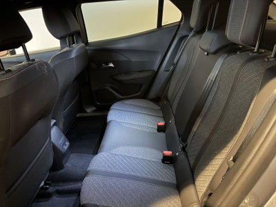 Peugeot 2008 1.2 hybrid Allure 145cv e-dcs6 (12)