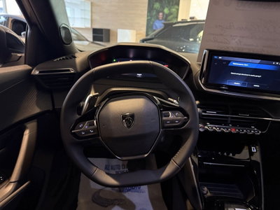 Peugeot 2008 1.2 hybrid Allure 145cv e-dcs6 (13)