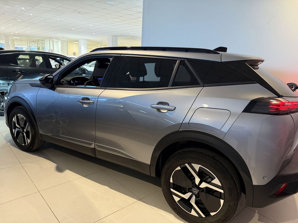 Peugeot 2008 1.2 hybrid Allure 145cv e-dcs6 (6)