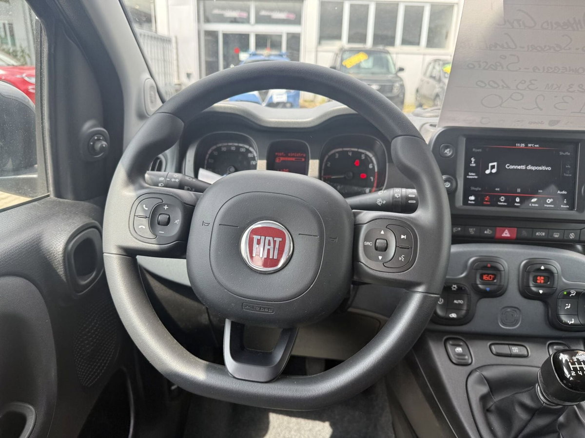 Fiat Panda 1.0 FireFly S&S Hybrid City Cross (14)