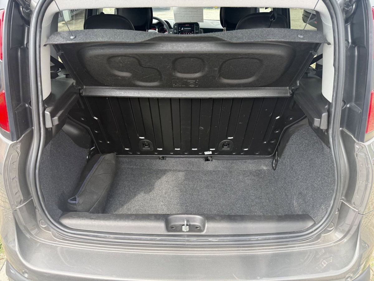 Fiat Panda 1.0 FireFly S&S Hybrid City Cross (6)