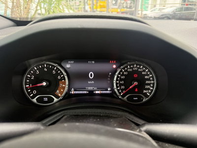 Jeep Renegade 1.3 T4 180 CV 4WD Active Drive Limited (12)