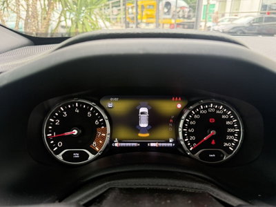 Jeep Renegade 1.3 T4 180 CV 4WD Active Drive Limited (16)