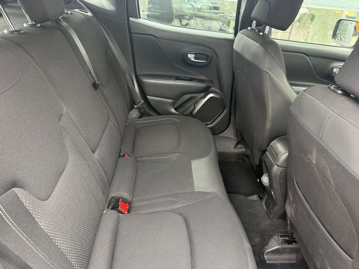 Jeep Renegade 1.3 T4 180 CV 4WD Active Drive Limited (9)