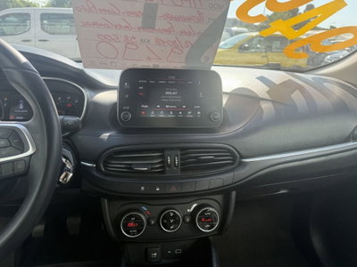 Fiat Tipo Station Wagon Tipo 1.4 SW Lounge (9)