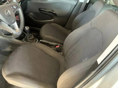 Opel Corsa 1.2 5 porte Advance (8)