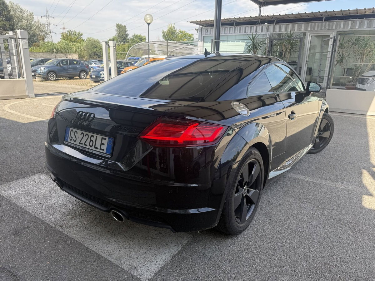 Audi TT Coupé 45 TFSI S tronic (7)