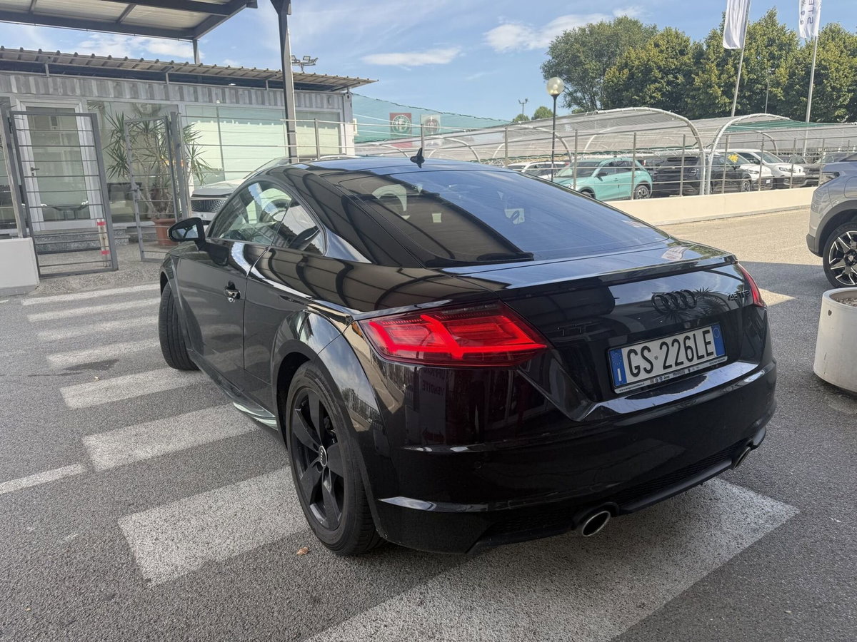 Audi TT Coupé 45 TFSI S tronic (9)