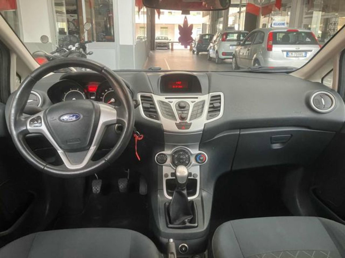 Ford Fiesta 1.4 5 porte Bz.- GPL Titanium (9)
