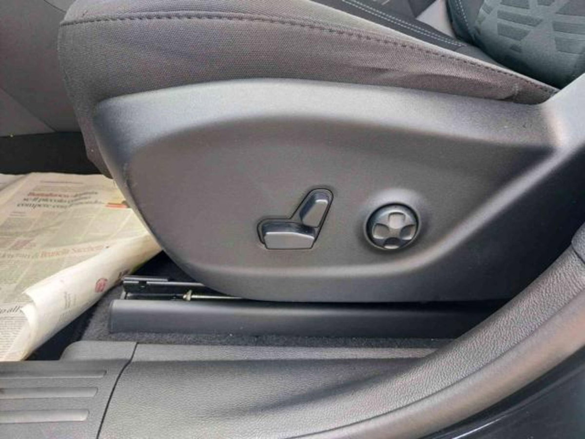 Jeep Cherokee 2.2 Mjt Longitude (11)