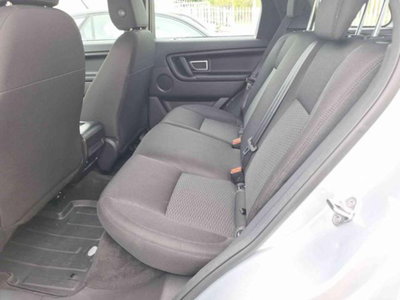 Land Rover Discovery Sport 2.0 TD4 150 CV Pure (5)