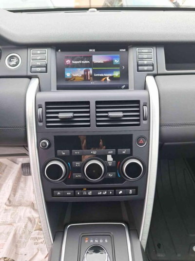 Land Rover Discovery Sport 2.0 TD4 150 CV Pure (7)