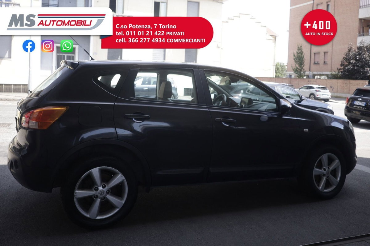 Nissan Qashqai 2.0 dCi DPF 4WD Tekna (13)