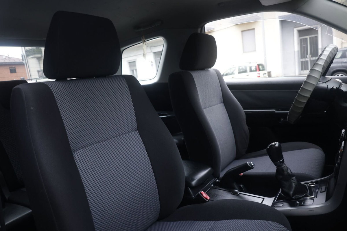 Suzuki Grand Vitara 1.6 16V 3 porte Offroad (6)
