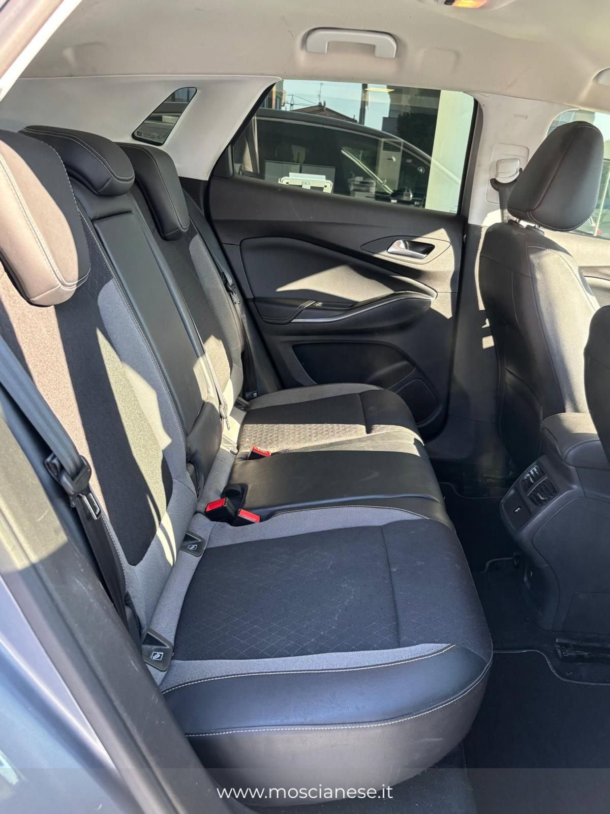 Opel Grandland X 1.5 diesel Ecotec Start&Stop Innovation (10)