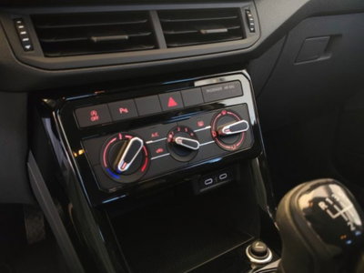 Volkswagen T-Cross 1.0 TSI 110 CV DSG Style (9)