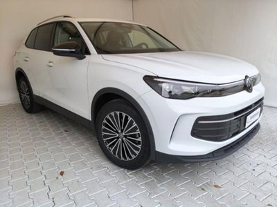Volkswagen Tiguan 1.5 etsi Edition 130cv dsg (3)