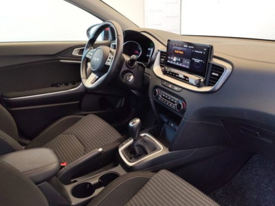 Kia Ceed Sport Wagon 1.6 CRDi 136 CV MHEV SW Business (9)