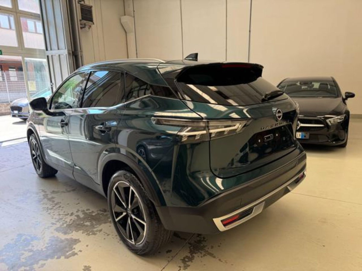 Nissan Qashqai 1.3 mhev Tekna 4wd 158cv xtronic (4)