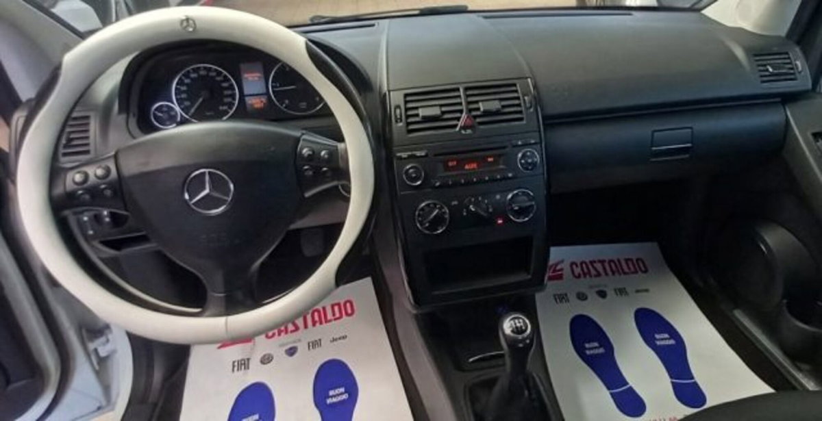 Mercedes-Benz Classe A 160 CDI (10)