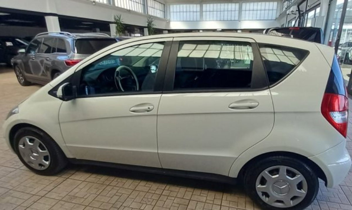 Mercedes-Benz Classe A 160 CDI (2)