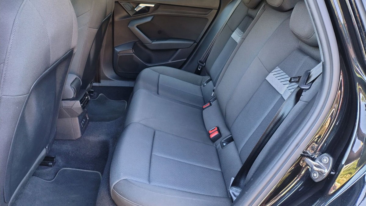 Audi A3 Sportback 30 TDI Business Advanced (12)