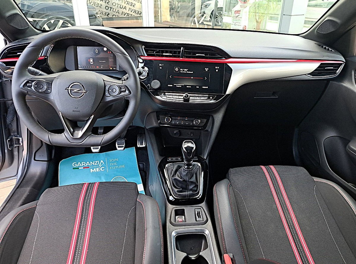 Opel Corsa 1.2 100 CV GS Line (13)