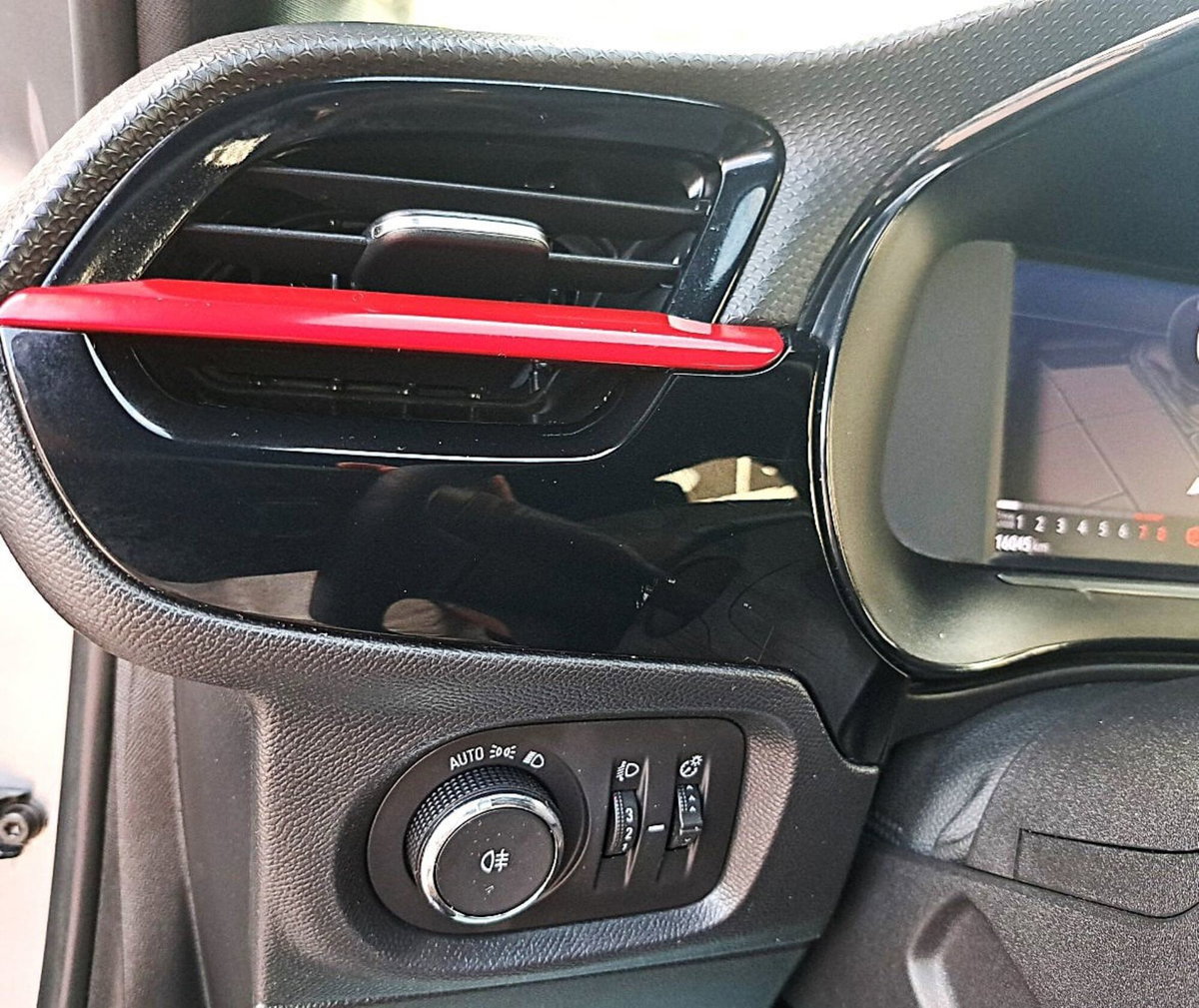 Opel Corsa 1.2 100 CV GS Line (19)