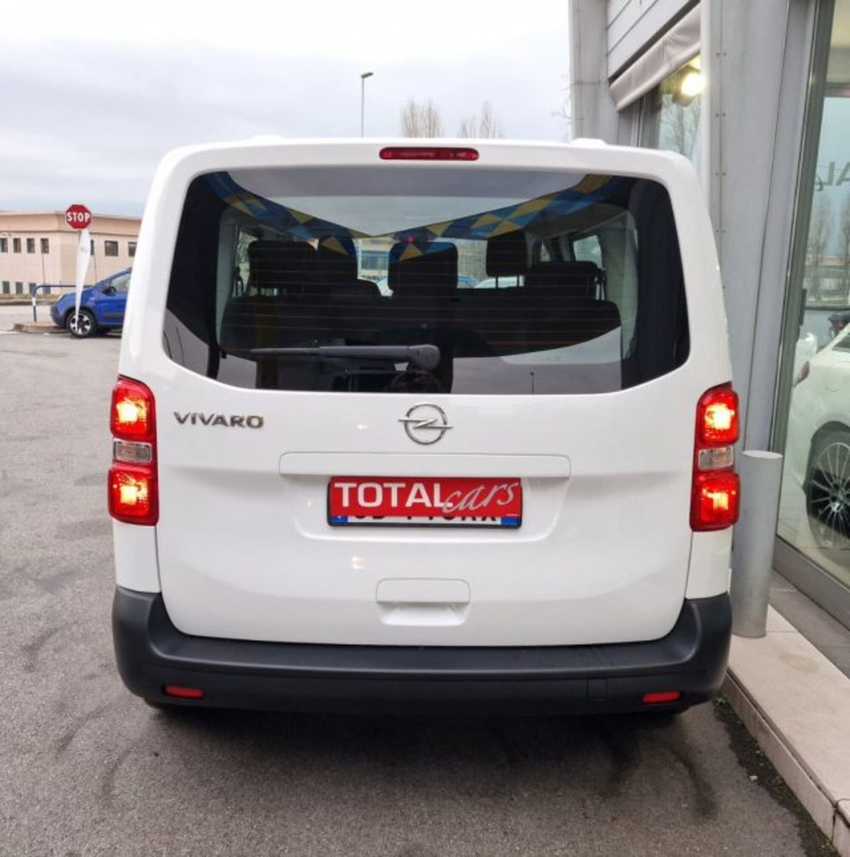 Opel Vivaro 1.5 Diesel 100CV S&S PL-TN M (7)