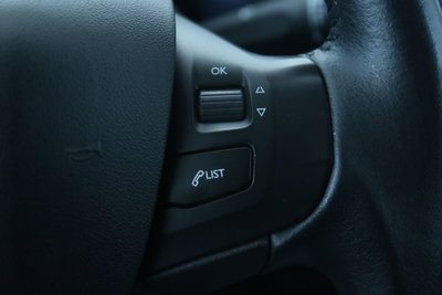 Peugeot 208 75 5 porte Active (17)
