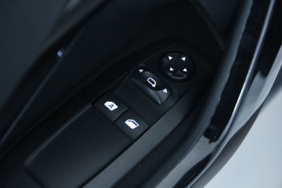 Peugeot 208 75 5 porte Active (18)
