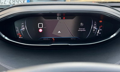 Peugeot 5008 1.5 bluehdi Allure Pack s&s 130cv eat8 (11)