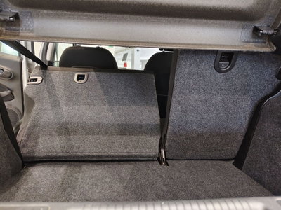 Fiat Punto 1.3 MJT II S&S 95 CV 5 porte Lounge (13)
