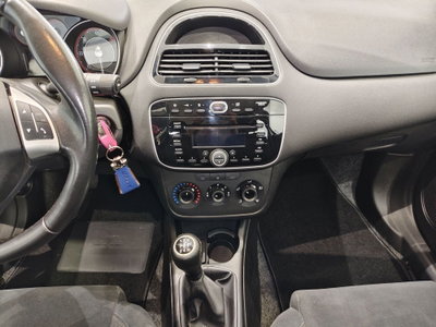 Fiat Punto 1.3 MJT II S&S 95 CV 5 porte Lounge (15)