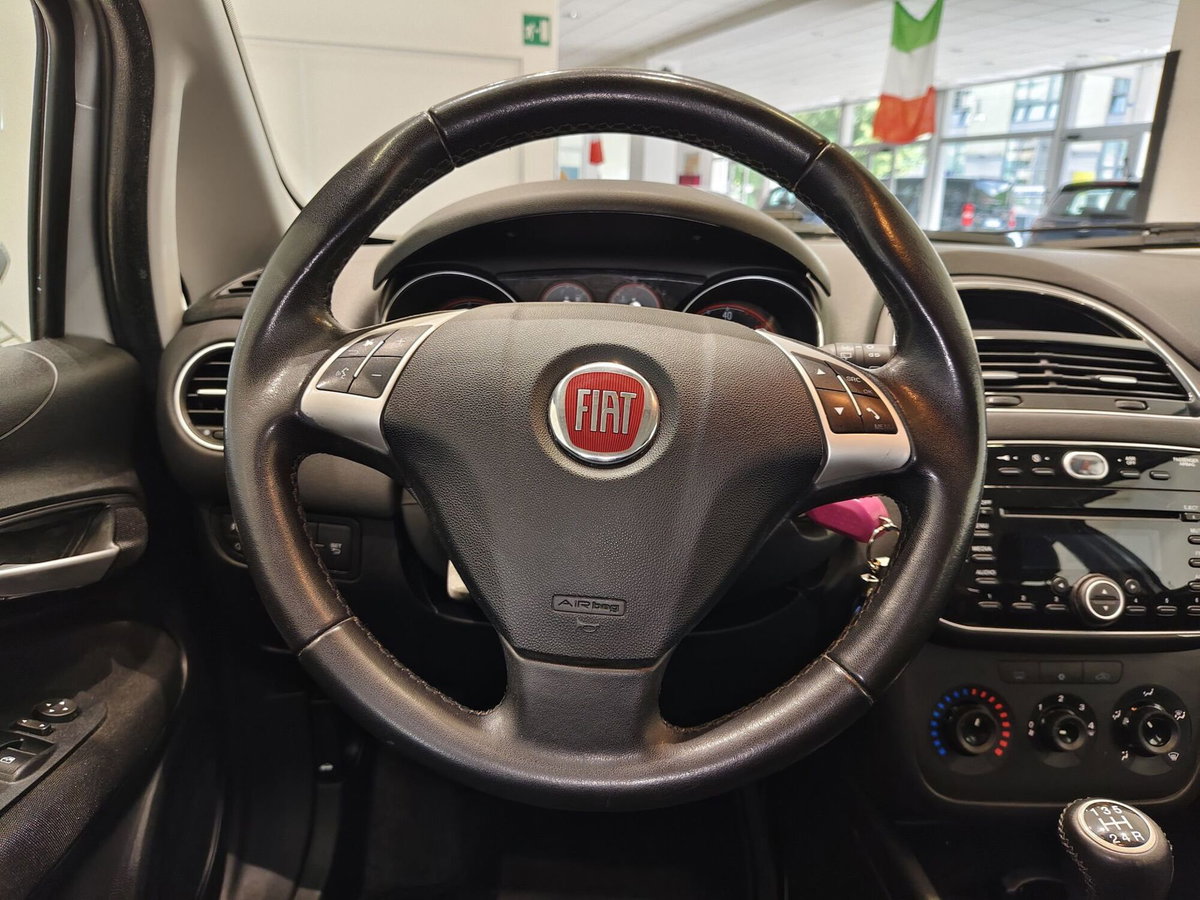 Fiat Punto 1.3 MJT II S&S 95 CV 5 porte Lounge (17)