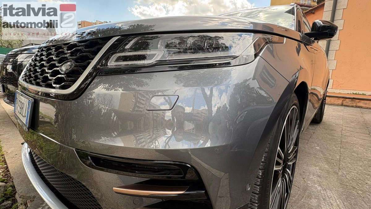 Land Rover Range Rover Velar 2.0D I4 240 CV R-Dynamic HSE (7)