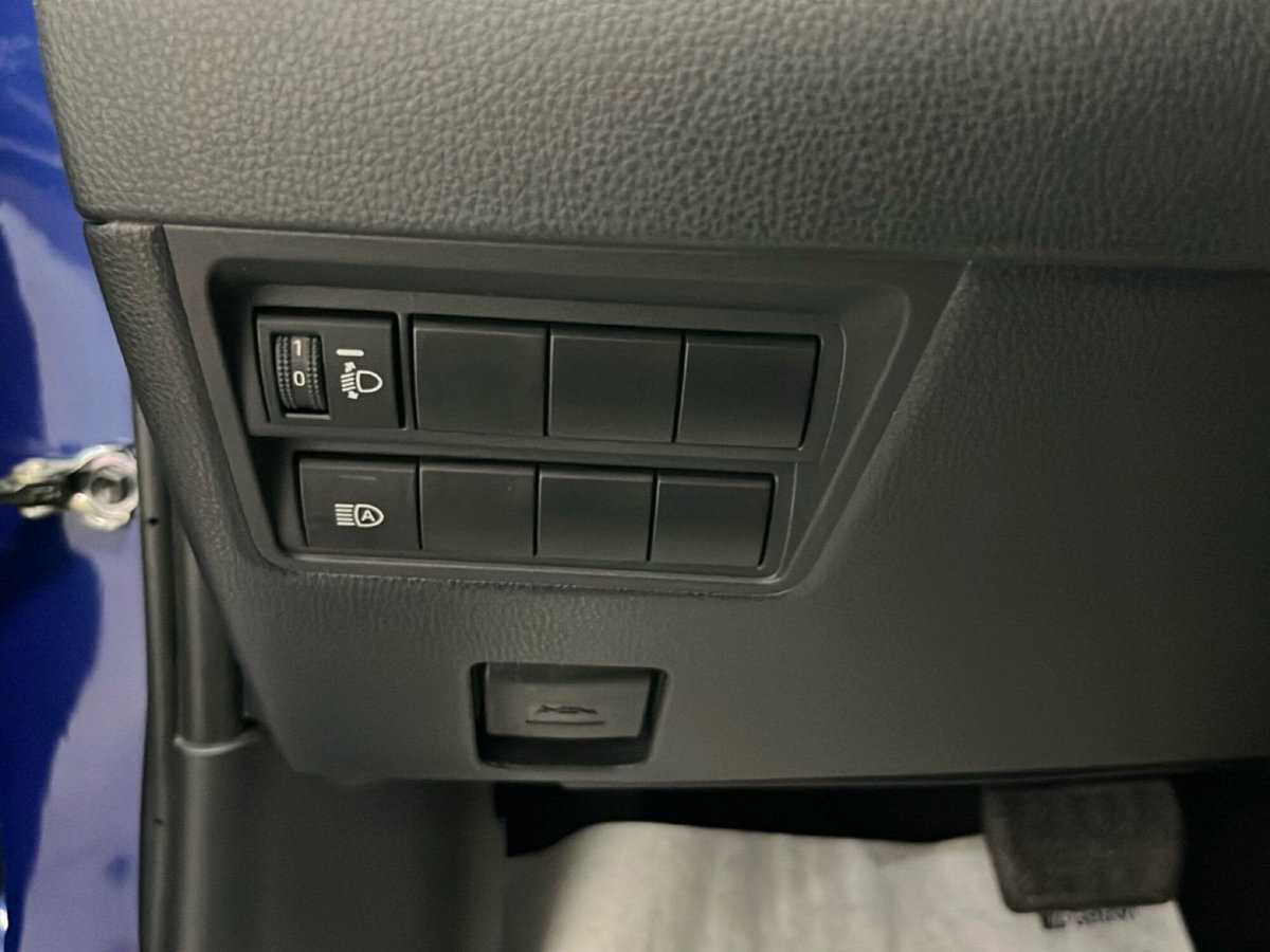 Toyota Yaris 1.5 Hybrid 5 porte Lounge (17)