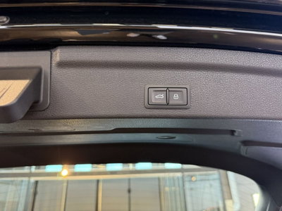 Audi Q3 Sportback 35 TDI quattro S tronic S line edition (15)