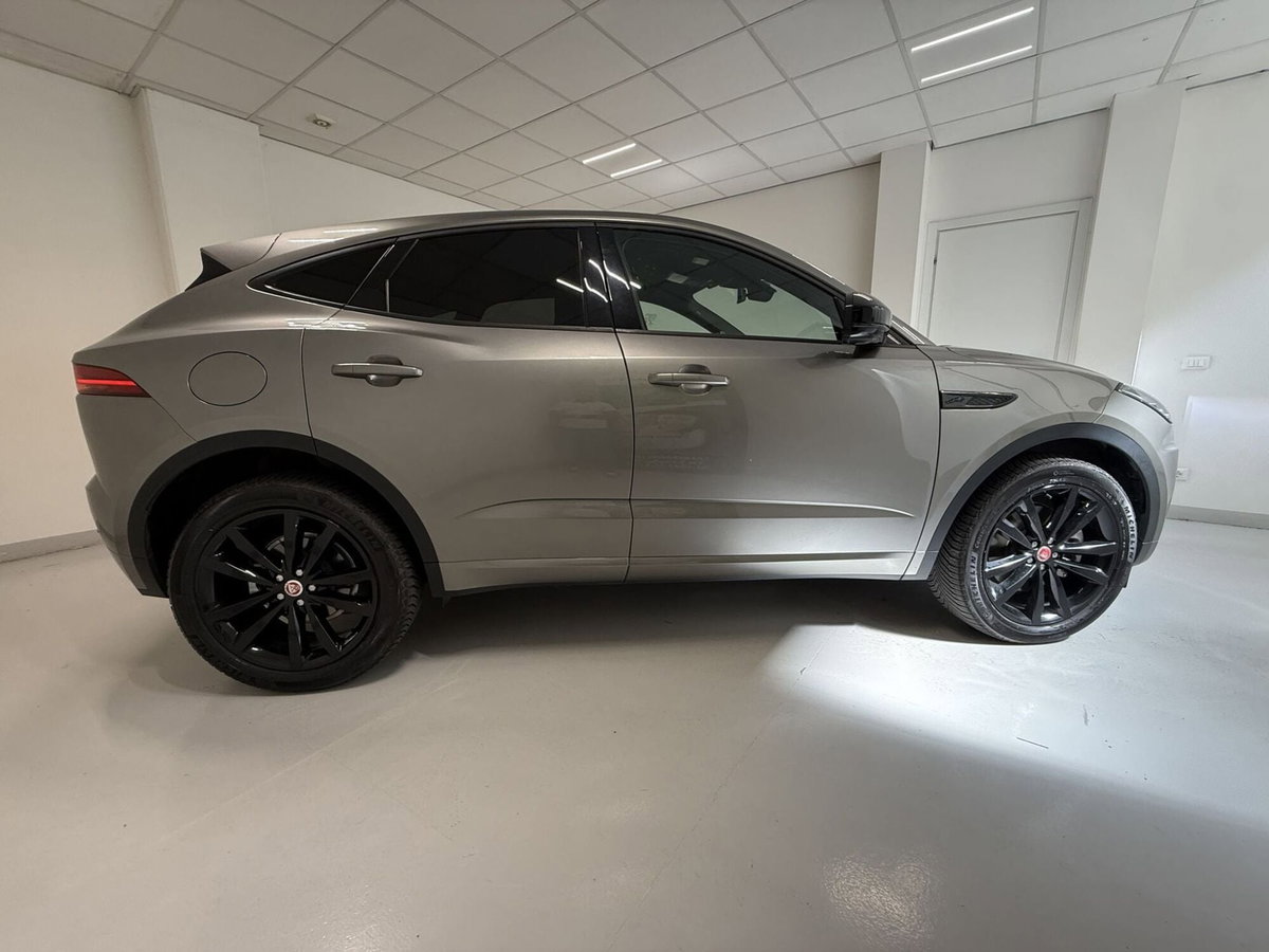 Jaguar E-Pace 2.0D I4 204 CV AWD Auto R-Dynamic Black (17)